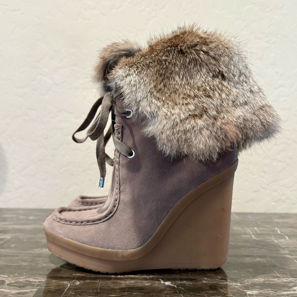 NEW Coach Scout Sahara Suede Leather and Rabbit Fur Wedge Boots - Picture 1 of 13
